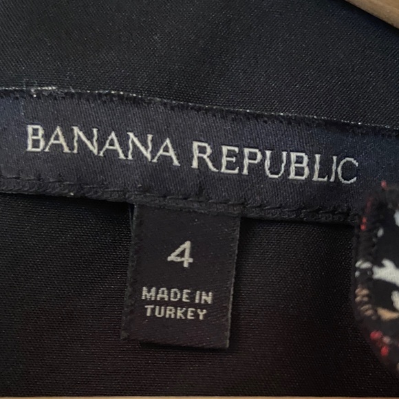 Banana Republic Red Floral Long Sleeve Dress - Picture 2 of 3